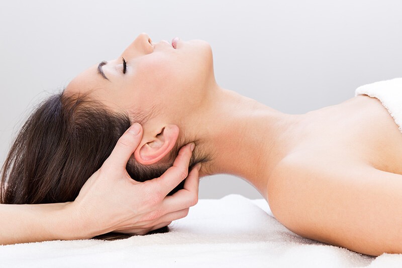 Massoterapia Holística Massoterapia Holística