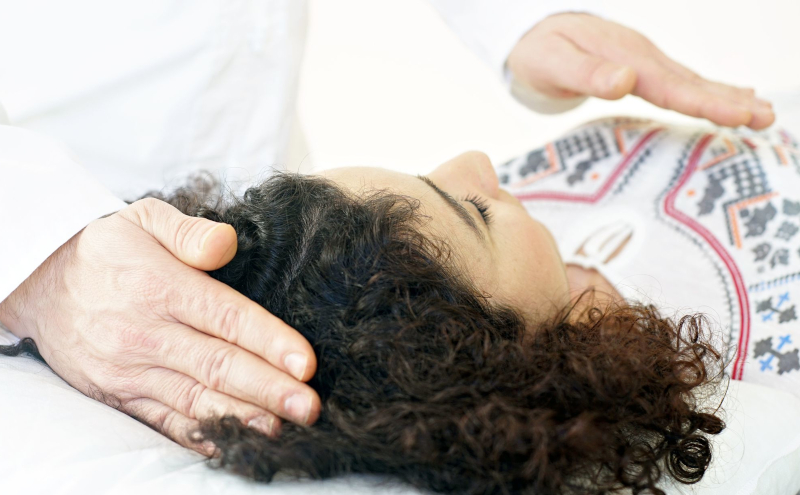 reiki Massoterapia Holística